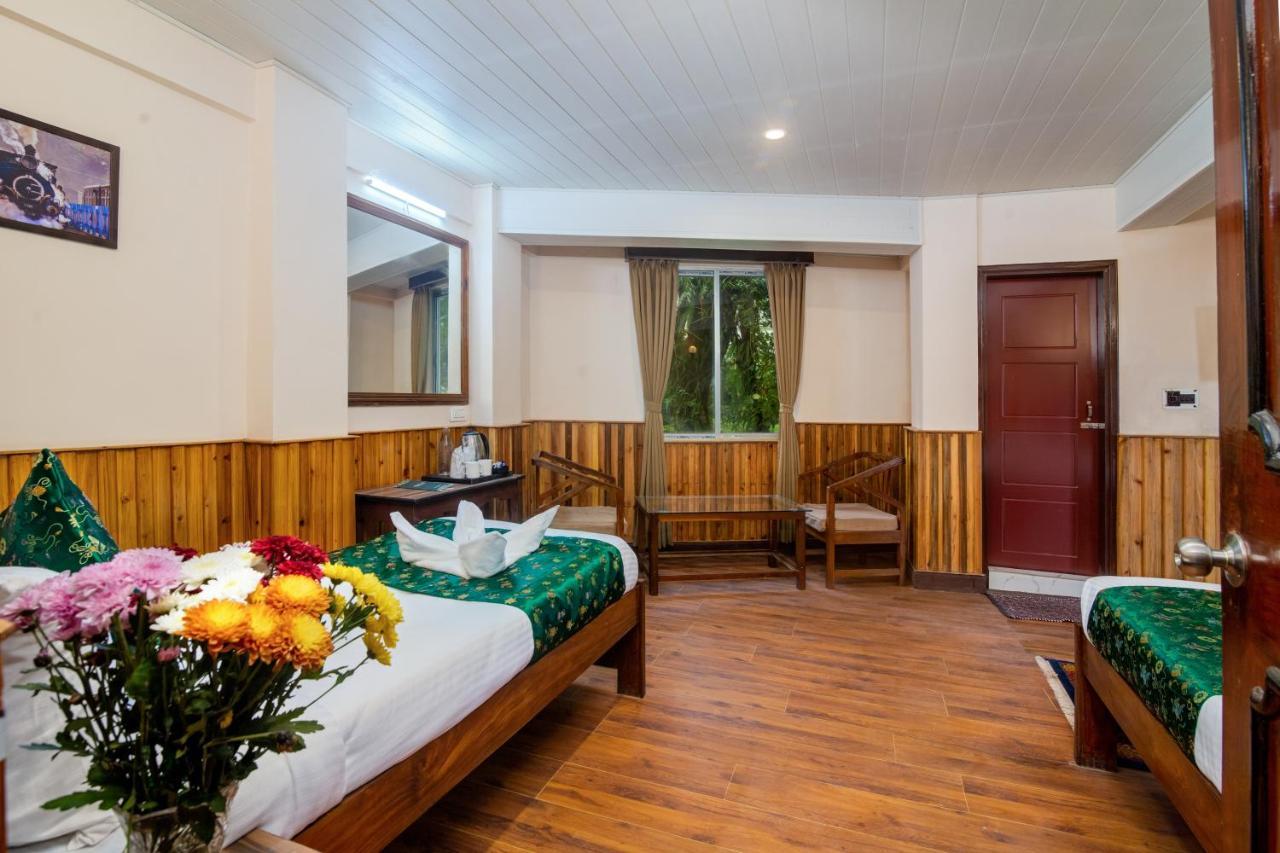 Muscatel Roma - 400 Mts From Mall Road Darjeeling  Exteriör bild